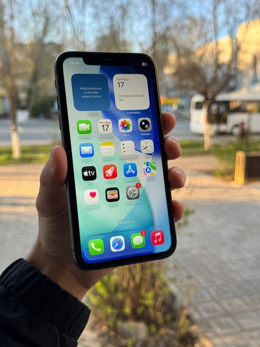 Продам iphone 11