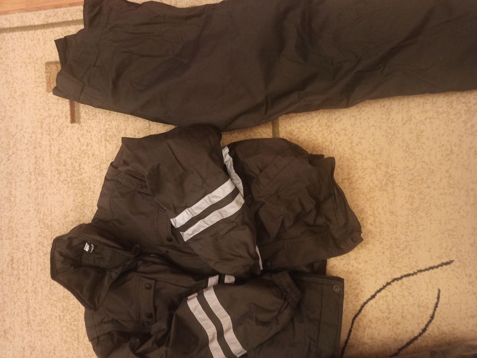 Работен костюм летен и студоустойчив