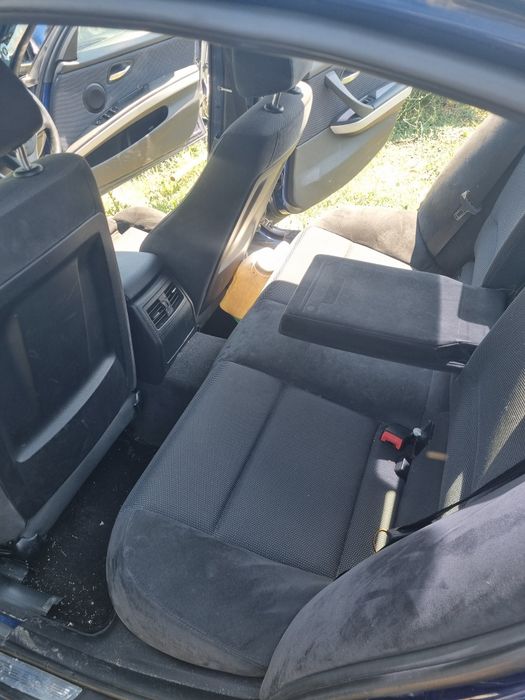 Продавам рекаро алкантара за бмв е90 перфектно