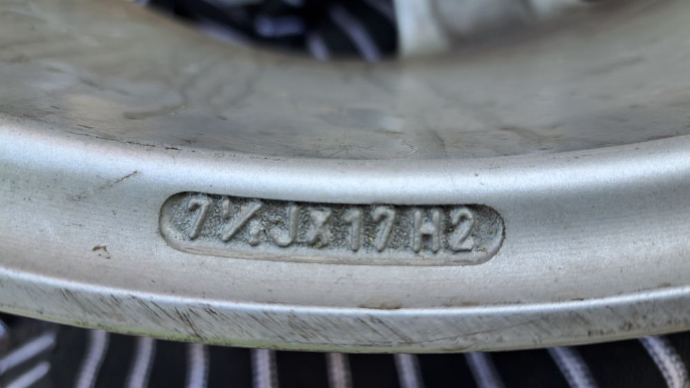 Джанти 17" 5х114'3 OZ