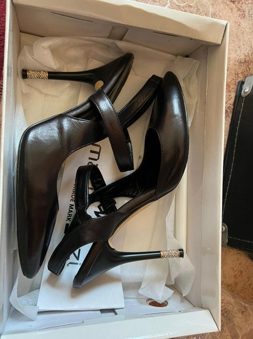 Босоножки Mario Muzi