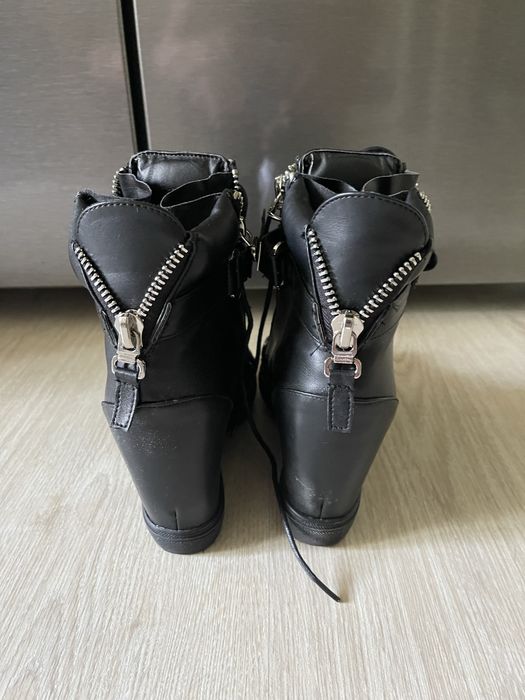 Женские ботиночки