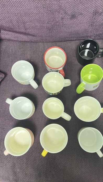 Кружки разные 12 штук