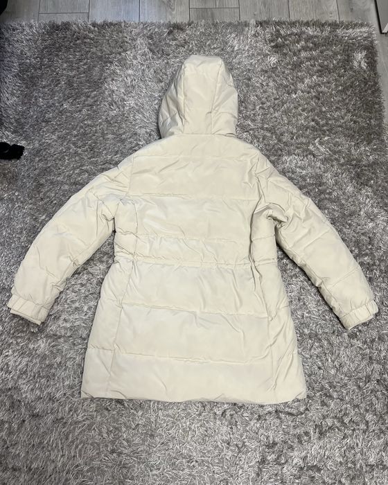 Дамско дълго яке.