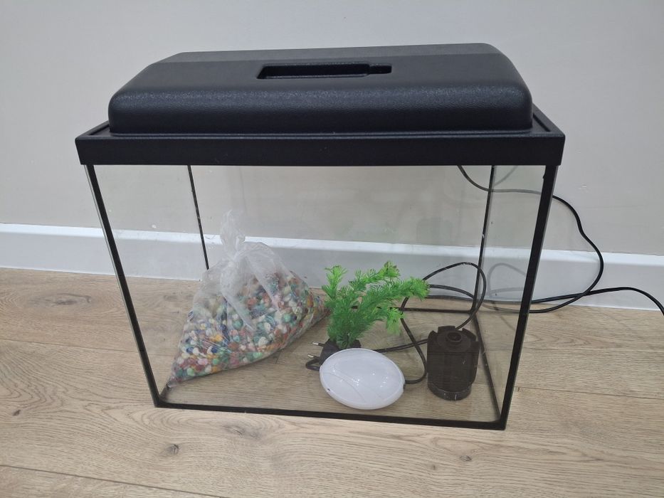 Аквариум 25л ,фильтр