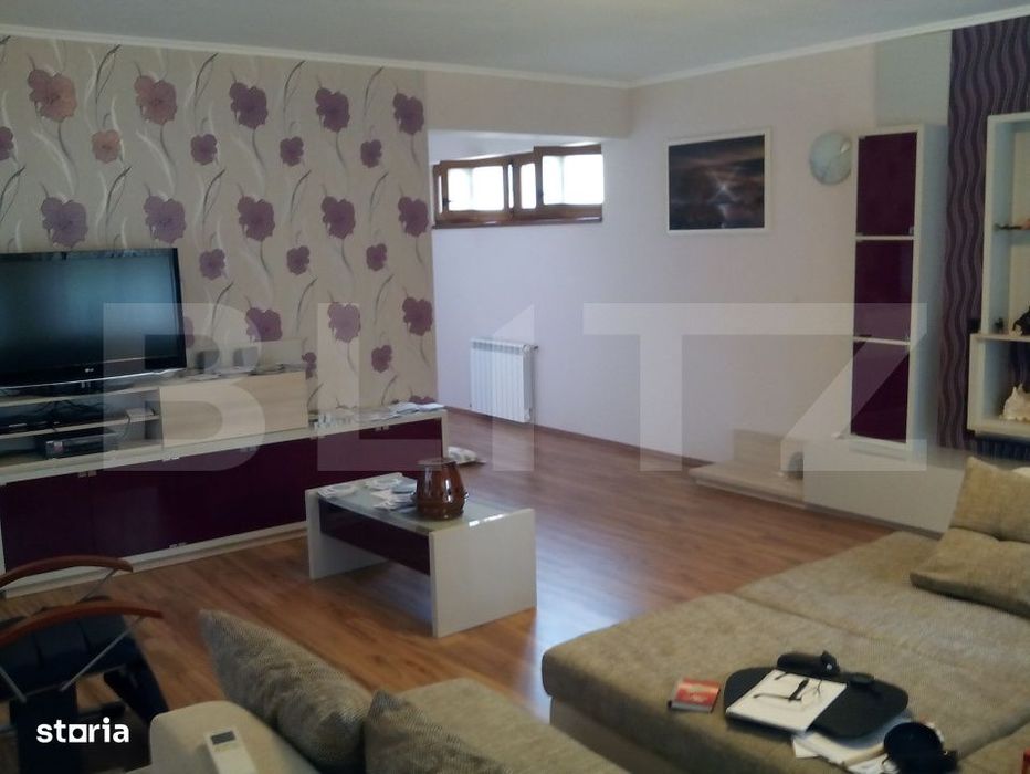 Casa de inchiriat, cu 10 camere, avand o suprafata de 611 mp in Oradea