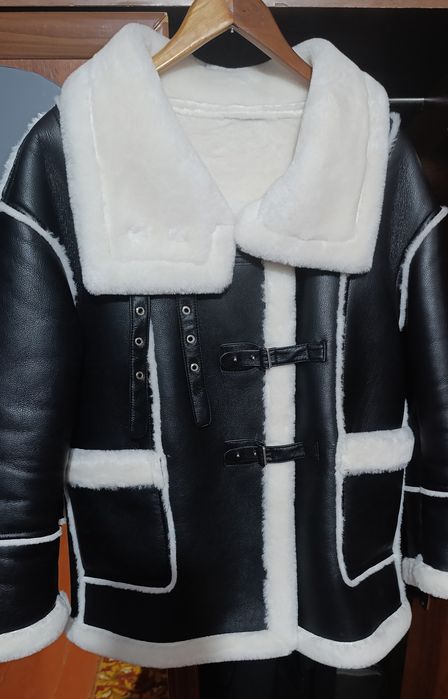 Продаю стильную дублёнку