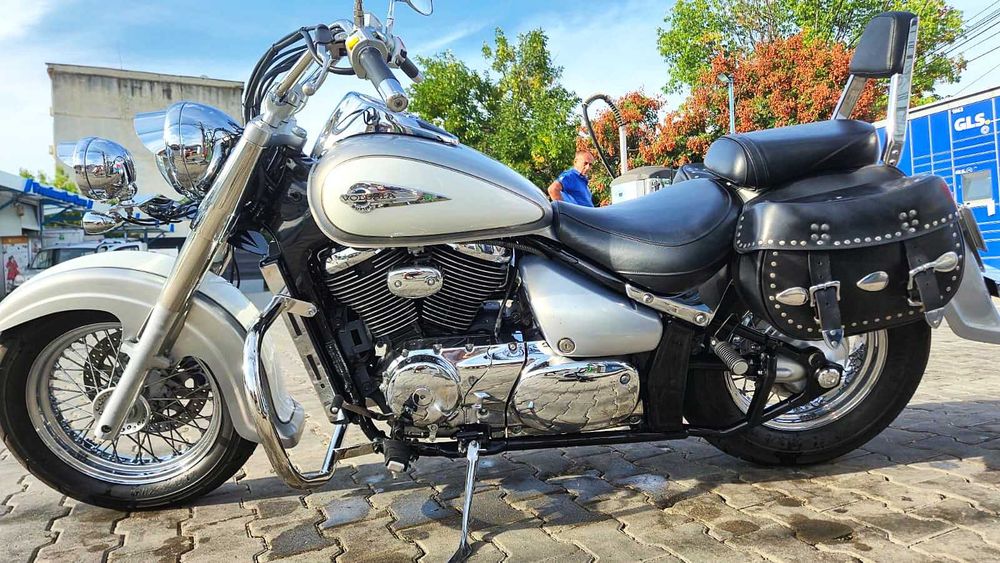 Suzuki Volusia VL800