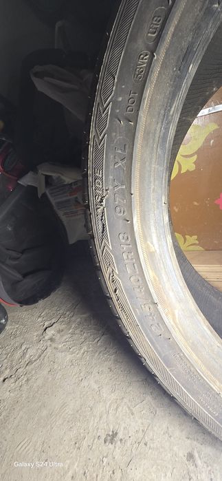 Продам шину 245/40/18 1шт