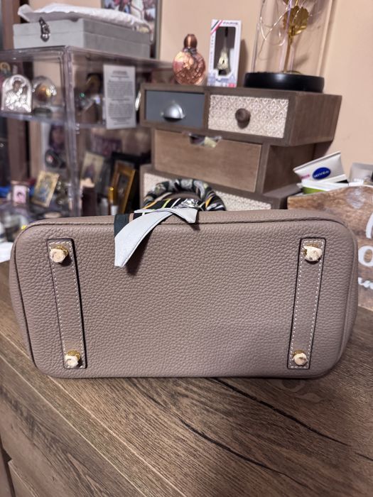 Geanta piele superba