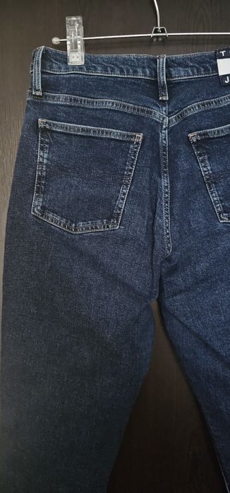 Тъмносини еластични дънки Tommy Hilfiger