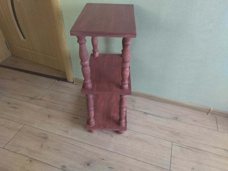 Ръчно изработена етажерка !!!