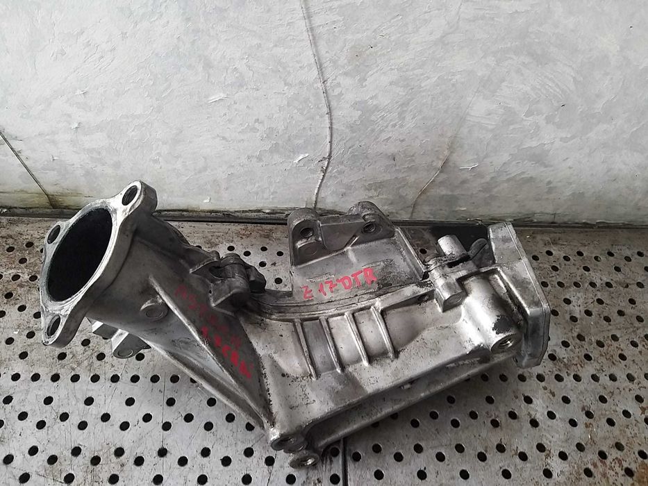 Tub galerie admisie 1.7 cdti opel astra h 8973858233