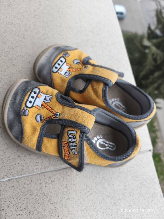 Боси пантофи - "Bar3Foot" (за широко краче) 27 номер