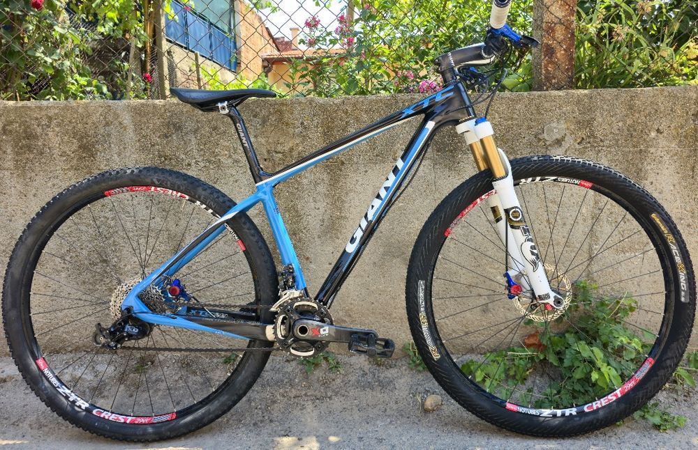 Карбонов планински велосипед Giant XTC 29 цола Fox 32 Kashima 2х10 Sram XO Карбонови курбели М размер рамка, Formula R1 спирачки DT swiss капли