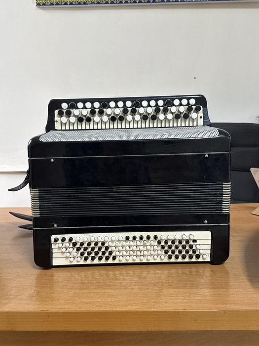 Тулски баян сатылады жағдайы жақсы