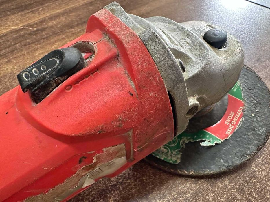 Ъглошлайф Raider