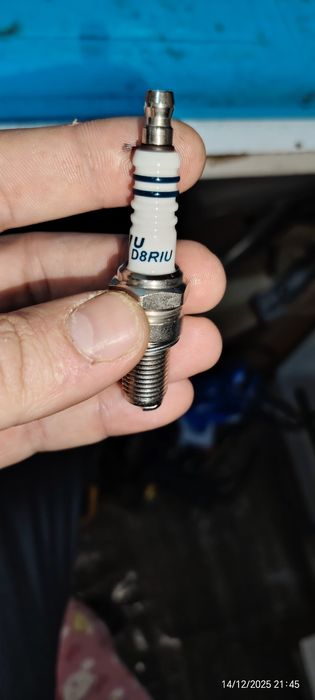 Иридиевая свеча для мото