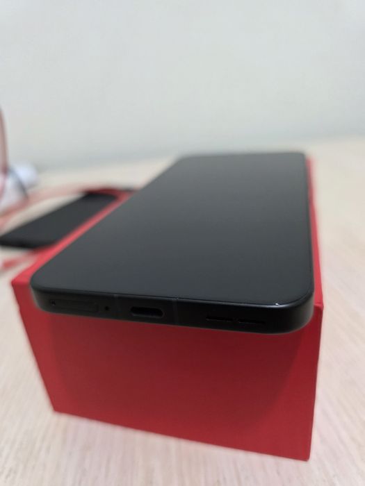 One Plus Ace 6T продам или обмен