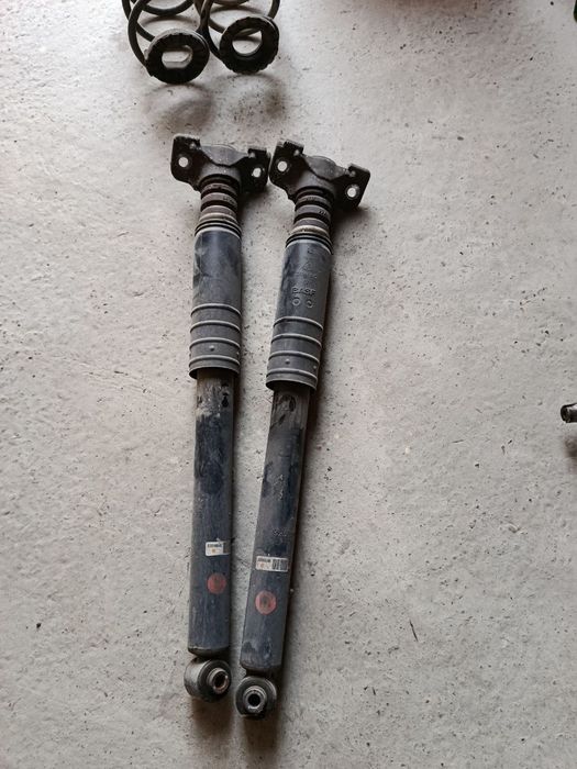 Covabalt orqa chast sotiladi amartizator purjina