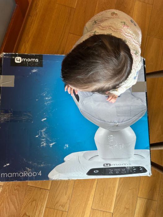 Електрическа бебешка люлка 4moms mamaRoo 4