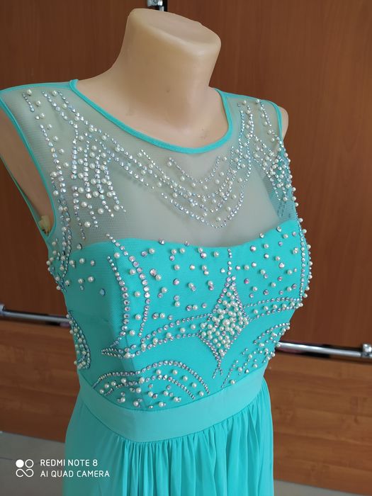 Продам платье для торжественного случая