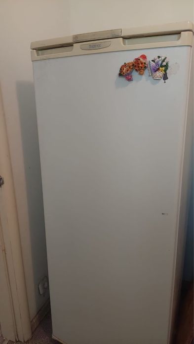 Продам холодильник