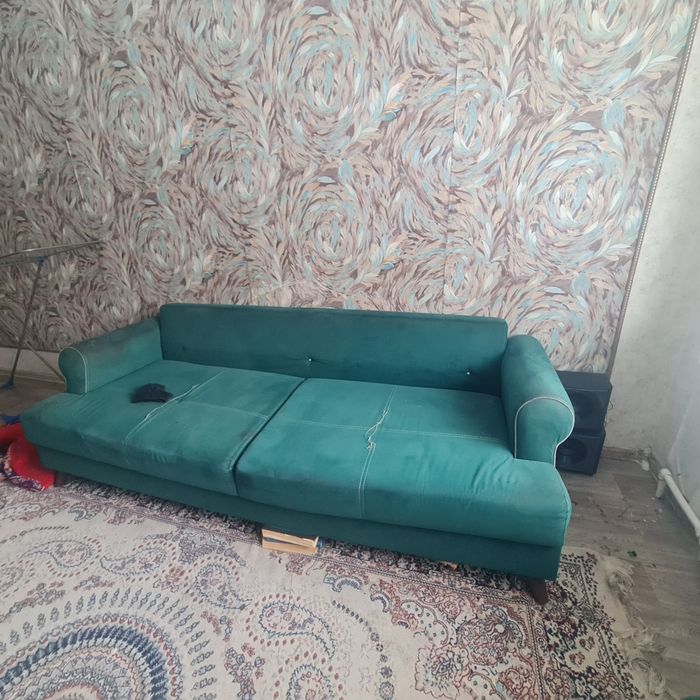 Диван бесплатно отдам в дар
