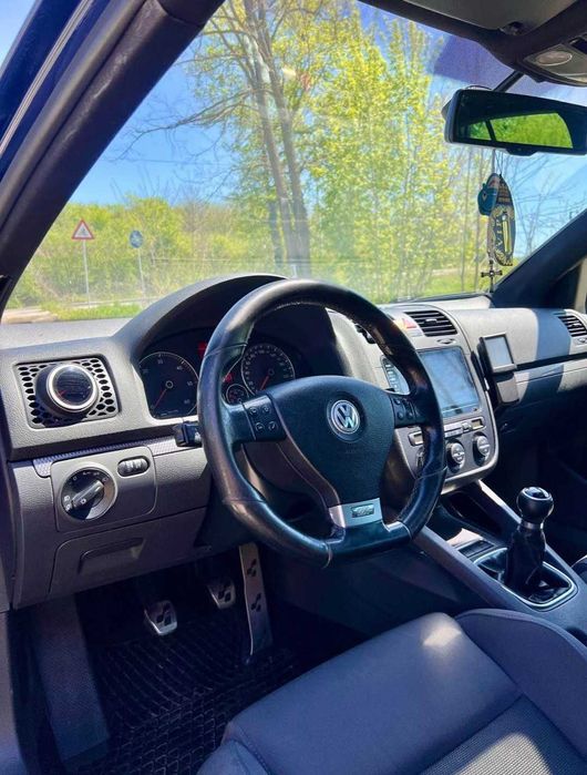 Vând golf 5 GT R-line