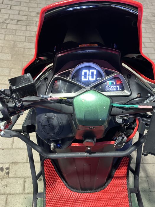 Мопед макси 180куб