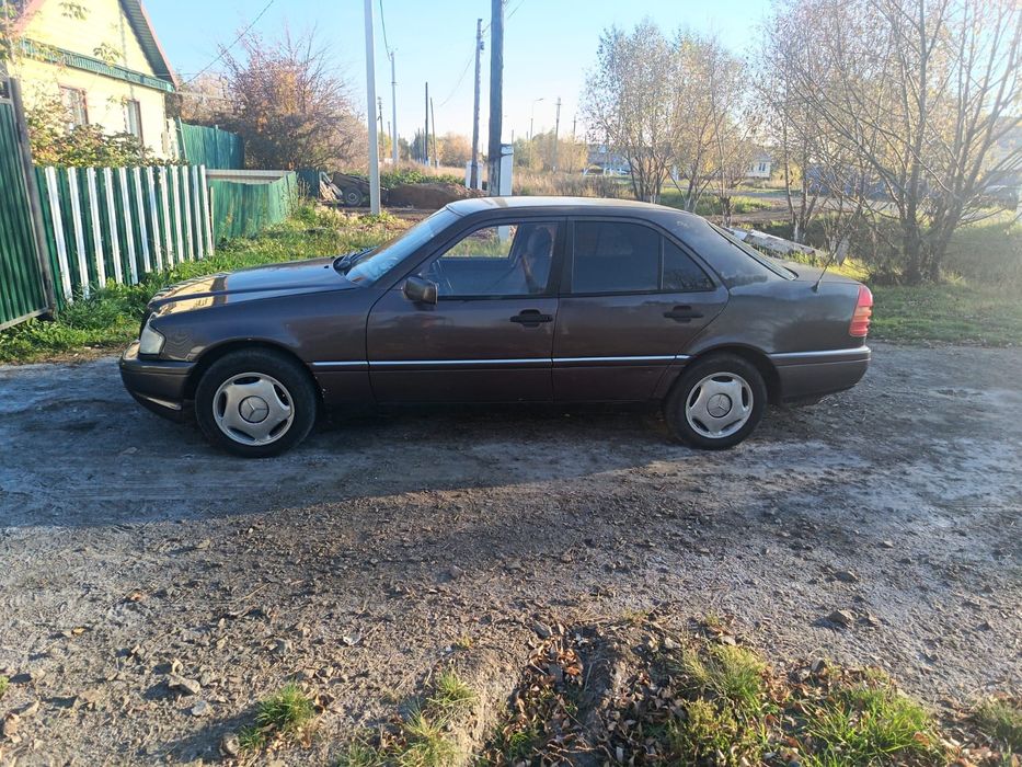 Продам Мерседес на бодром ходу