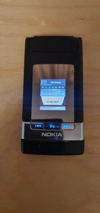 Nokia N76 Продаю Оригинал Nokia N76 в рабочем состоянии