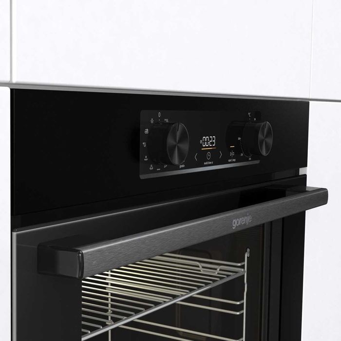 Фурна за вграждане GORENJE BO6735E02BKOT