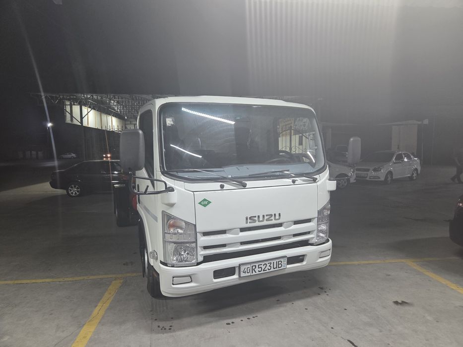 Isuzu assenizator gavnovoz sotiladi
