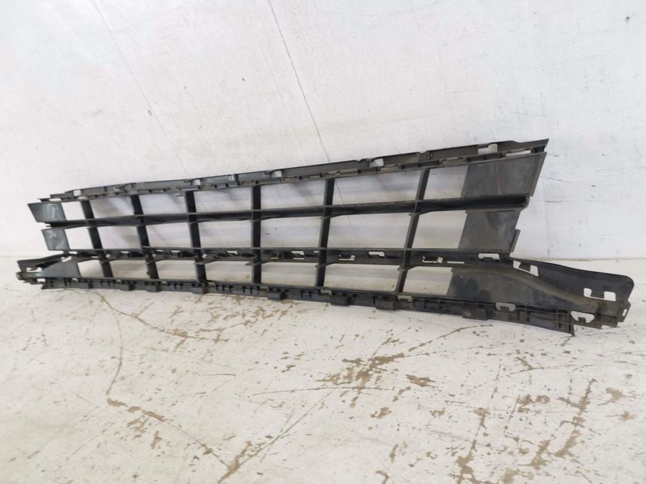 Grila Inferioara Volkswagen VW  Passat B8 [2014 - 2020] Originala Avar