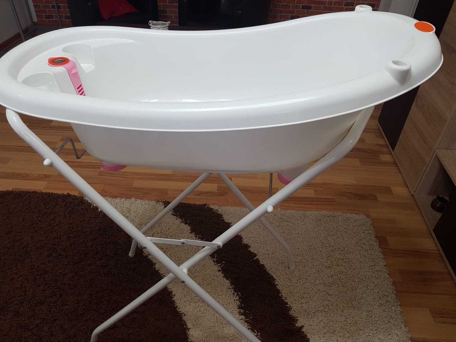 VÂND Cădiţă Baie.