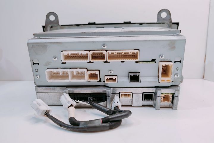 Radio CD DVD Navigatie 8614005100 Toyota Avensis a 3-a generatie T27