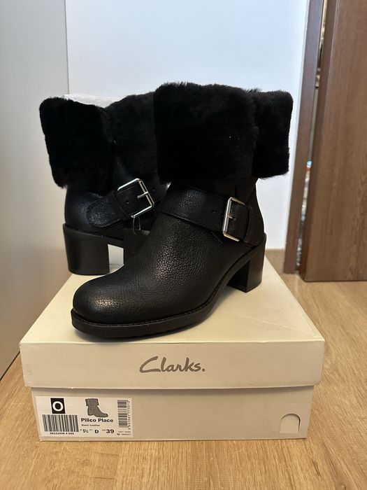 Cizme Clarks din piele naturala, marimea 39, noi