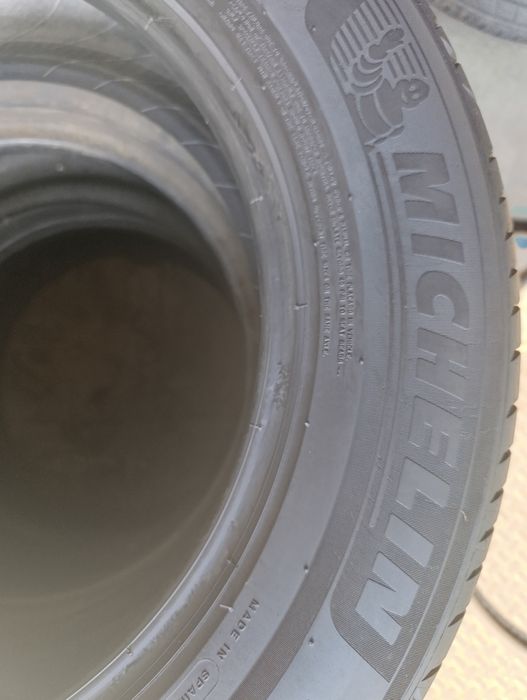 Anvelope de vara 215 65 17 Michelin dot 2021