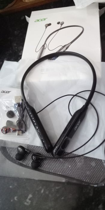 Bluetooth наушники Acer