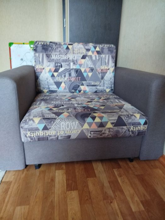 Продам кресло раскладное