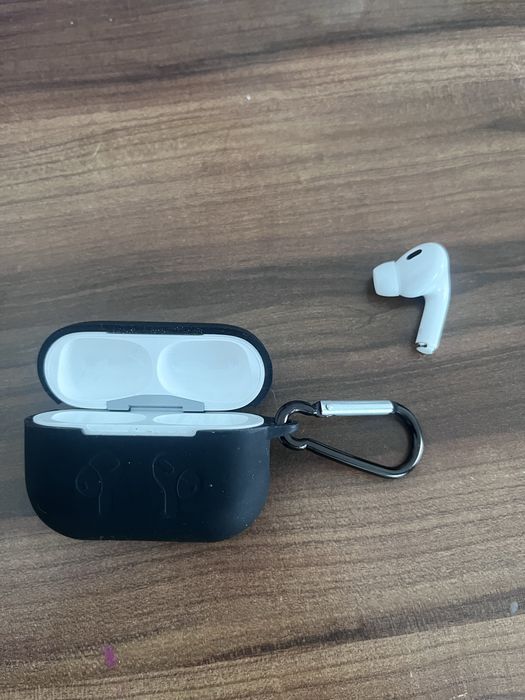 Продам AirPods pro 2