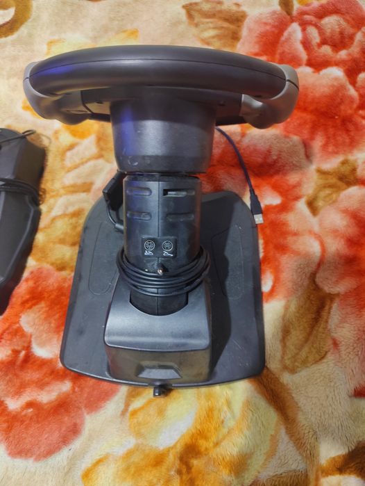 Продам руль игровой