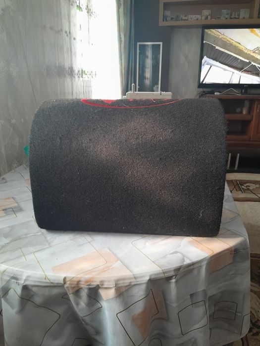 Продам саббуфер б/у