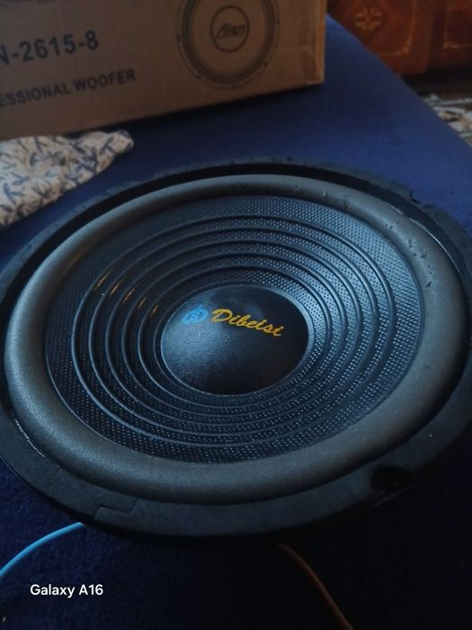 Bass de vânzare cel mai bun