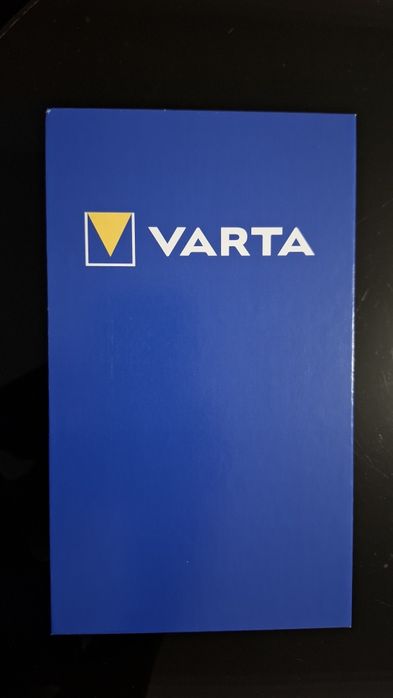 Baterie externă Varta 27000mAh