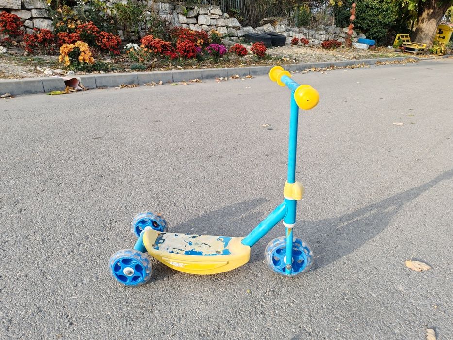 Детска Тротинетка триколка