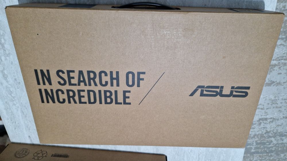 Vand Laptop ASUS