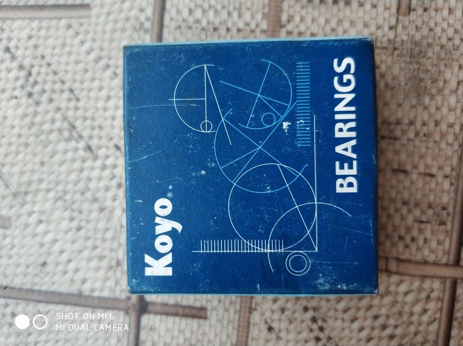 Подшипник и сальник ступицы