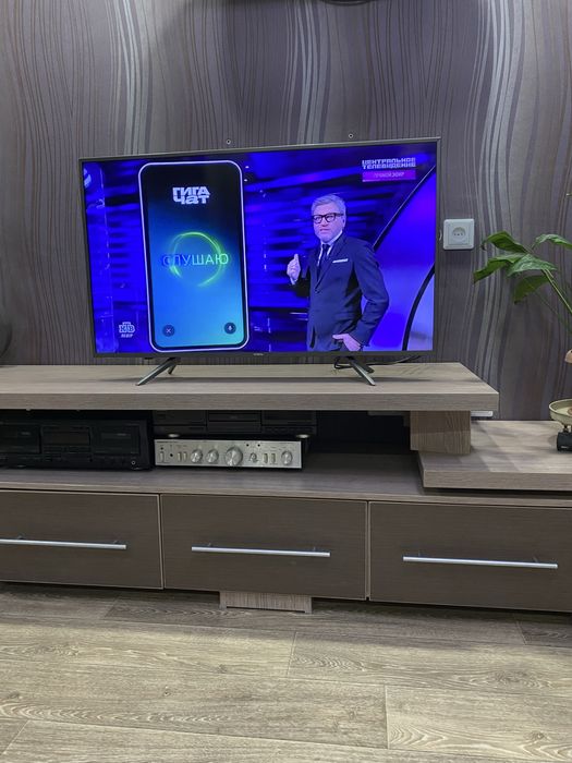 Телевизор Yasin диагональ 103 см